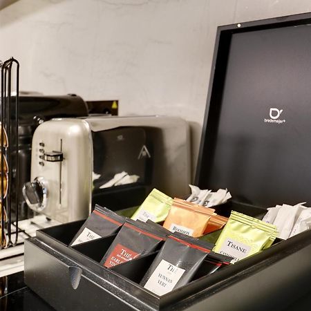 Thelander - Champs Elysees Serviced Apartments Parijs Buitenkant foto